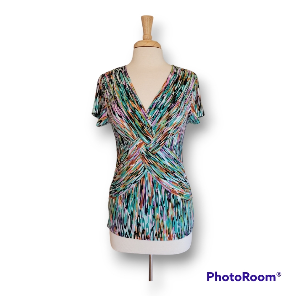 Cable & Guage Colorful Cross Over, V-Neck Women's Top. Size M
